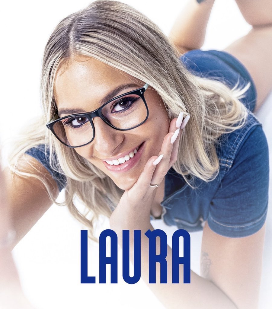 asc242's tweet photo. ¿A quien votas para ser la repescada? 

🔁 Laura 
❤️ Lucía 
 #GHDBT10 https://t.co/3hqxddttQA