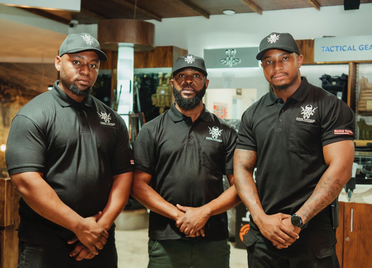 lolobee052's tweet image. @destinyzee @istradi_2022 @iGugulamacrip @ForcesPFSA @Makhosi33083827 @Jolene68541946 
&quot;Stay tuned on what is cooked behind the scenes #PFSA is cooking&quot; if you want to have access stayed tuned on @⁨Progressive Forces⁩ channel 😉. Less talk more work. #KgosiTacticalSecurity