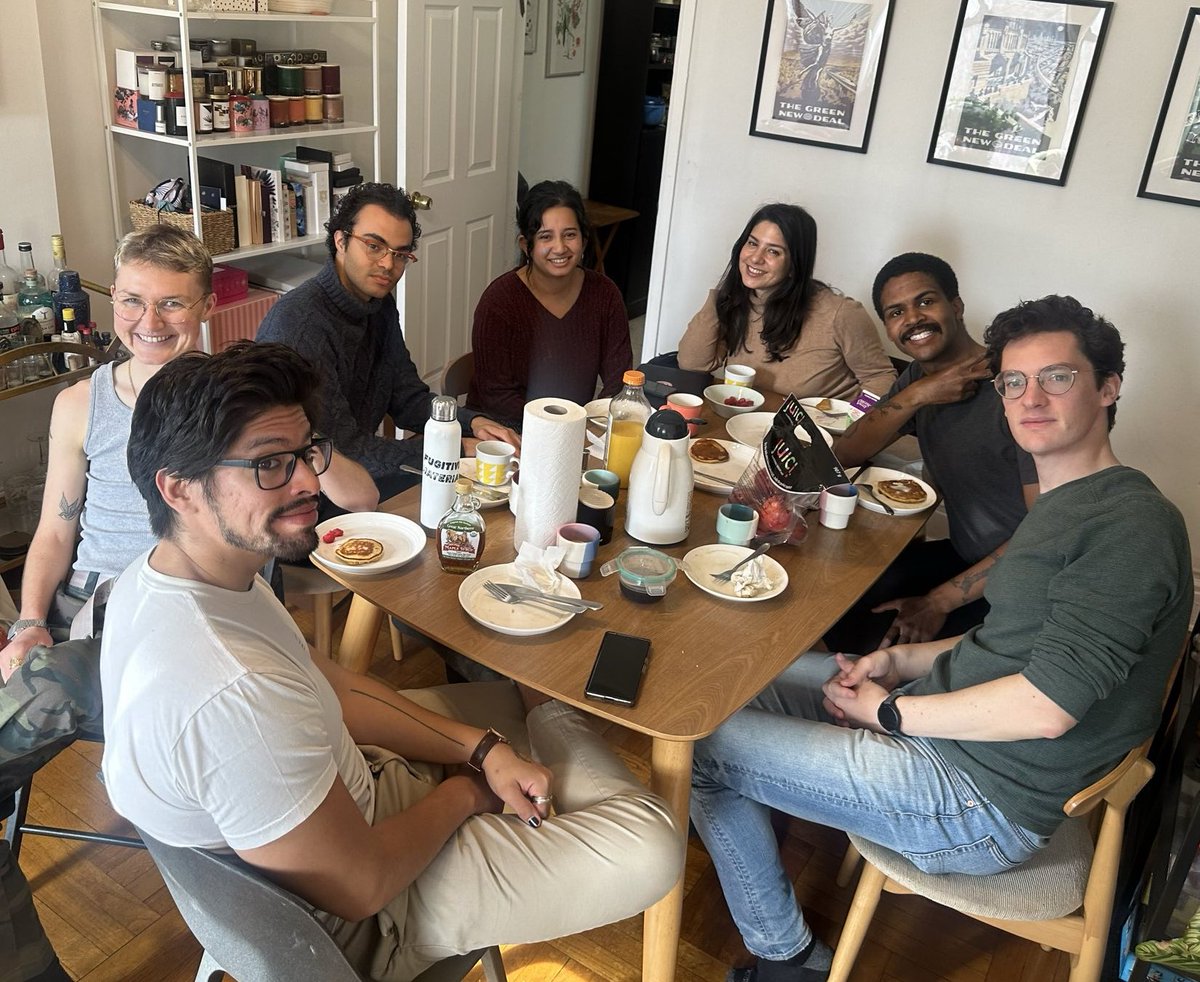 🌹Welcome (most of) the 2024/25 Central Brooklyn Organizing Committee!🌹This year we're excited for building community relationships, Zohran's mayoral run, housing the future, connecting to our Brooklyn socialists in office, supporting Palestine, and stopping cop city!