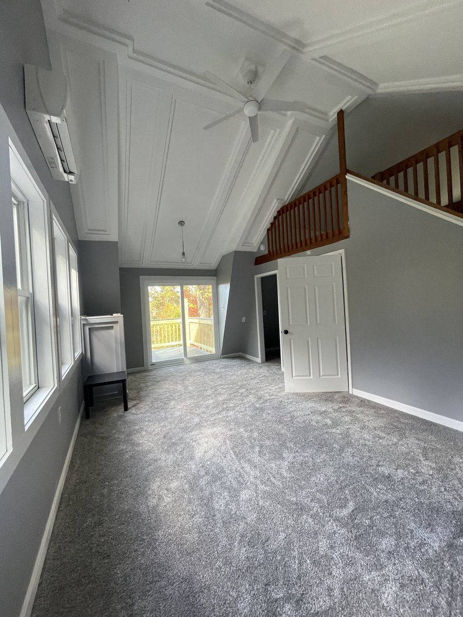 bittergalaxy45's tweet photo. Less than two weeks till closing! No payout today, but I learned a lot and it’s on to the next one! 🏠 📈📉 https://t.co/9yl0qGk9xm
