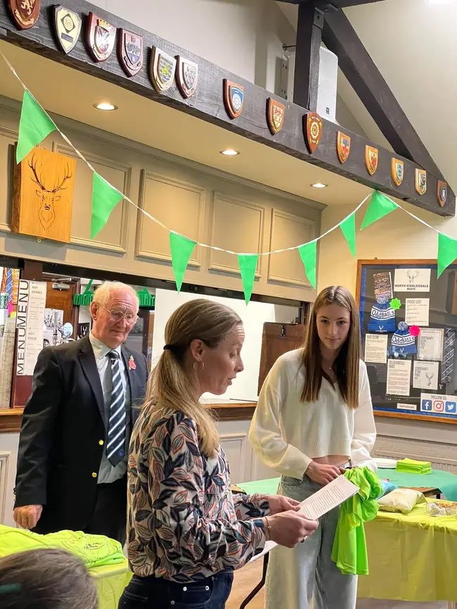 Style House tweet media