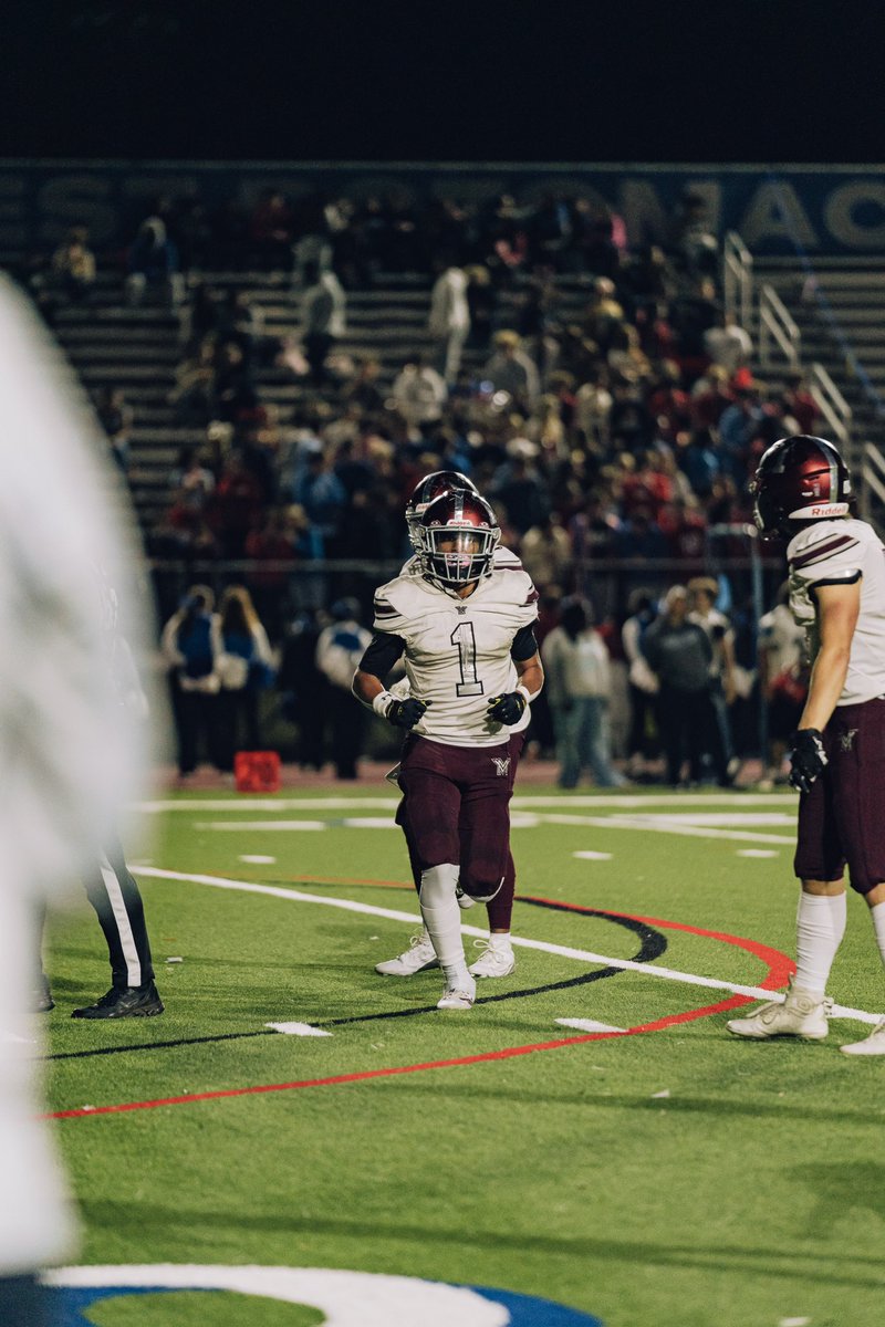 antonihavin's tweet photo. Blessed to be name first team all district Running back and second team all district kick returner @AGTG
@coach_benavides @CoachTaylorMV @CoachD_MV @MVMajorFootball https://t.co/HGMZzYIl0i