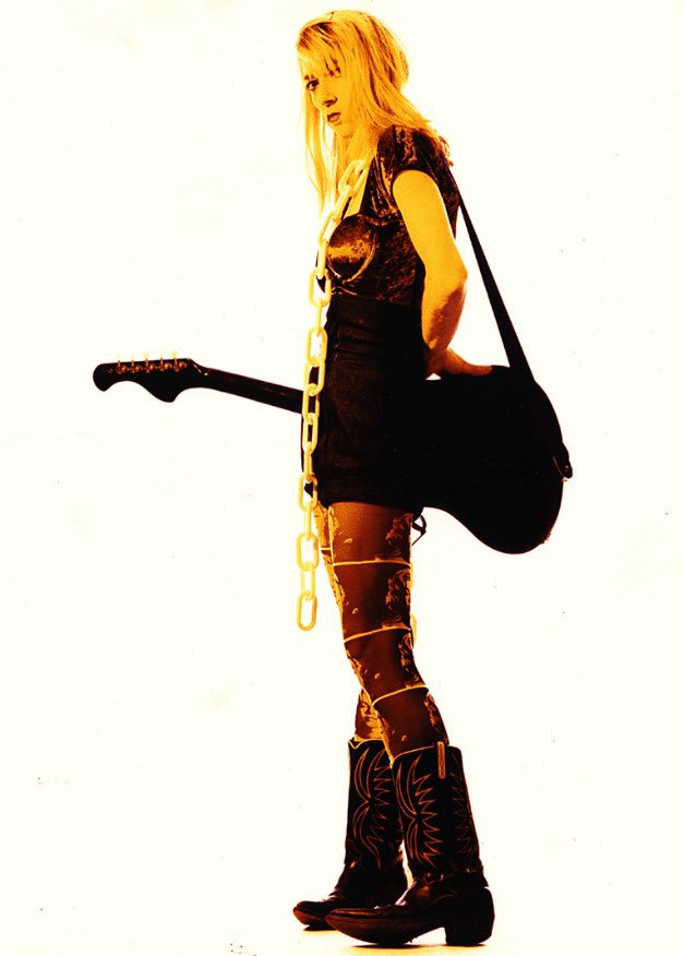 Kim Gordon, Sonic Youth