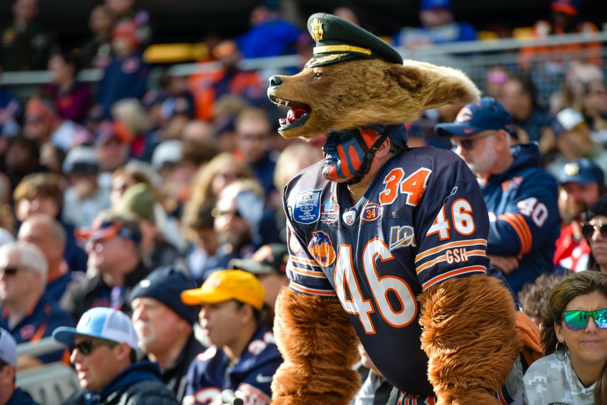 HerbHoward411's tweet photo. It doesn’t matter if the #Bears overcome this 10pt deficit to the #Patriots or not, everyone in this stadium seems to know the same thing: this season is over.

A season that started with optimism has crashed to reality. Changes are imminent, as things remain the same in Chicago.

📸: @FieldsVision @itsthebigs
