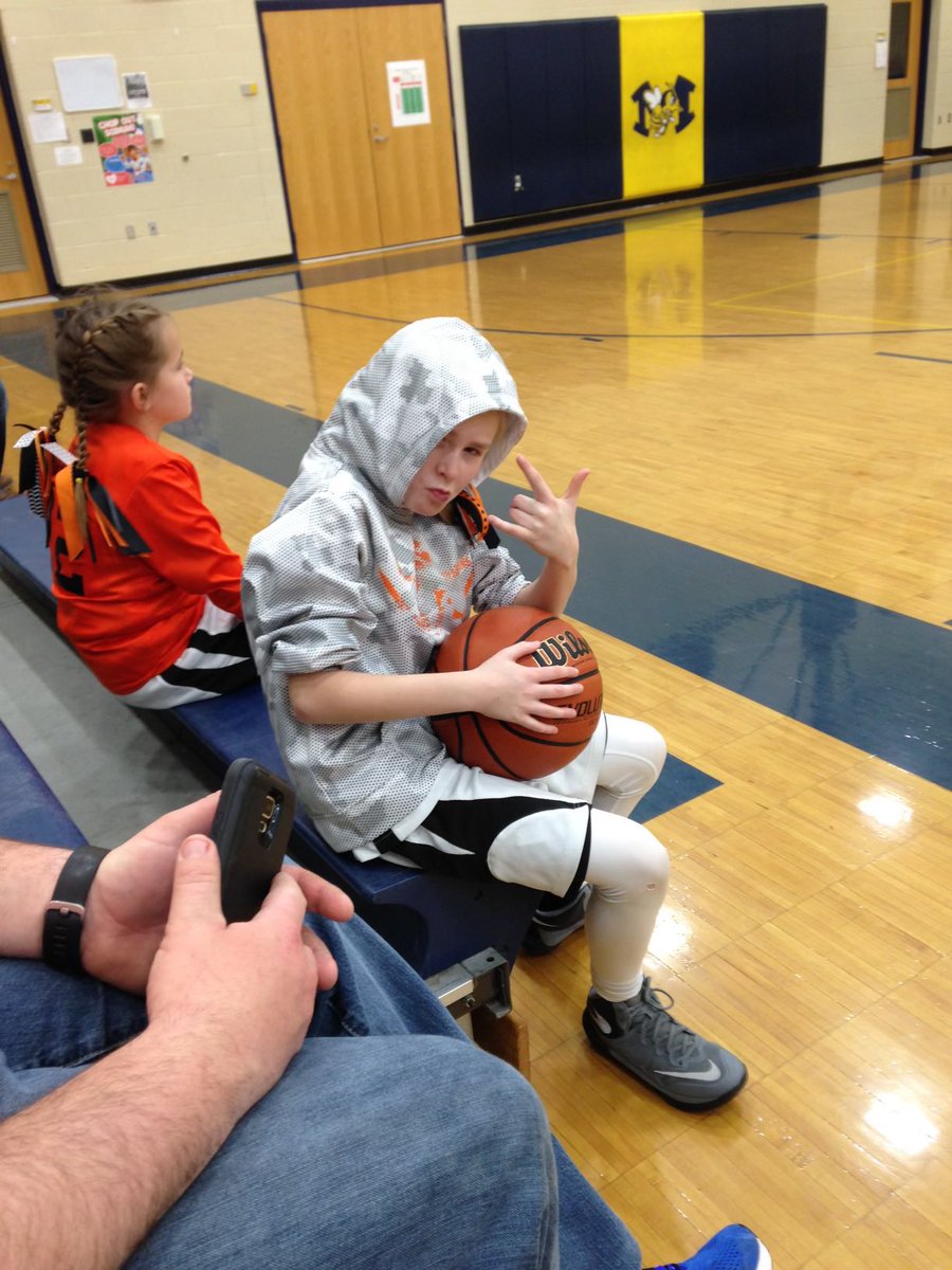 Katie Berrey tweet media