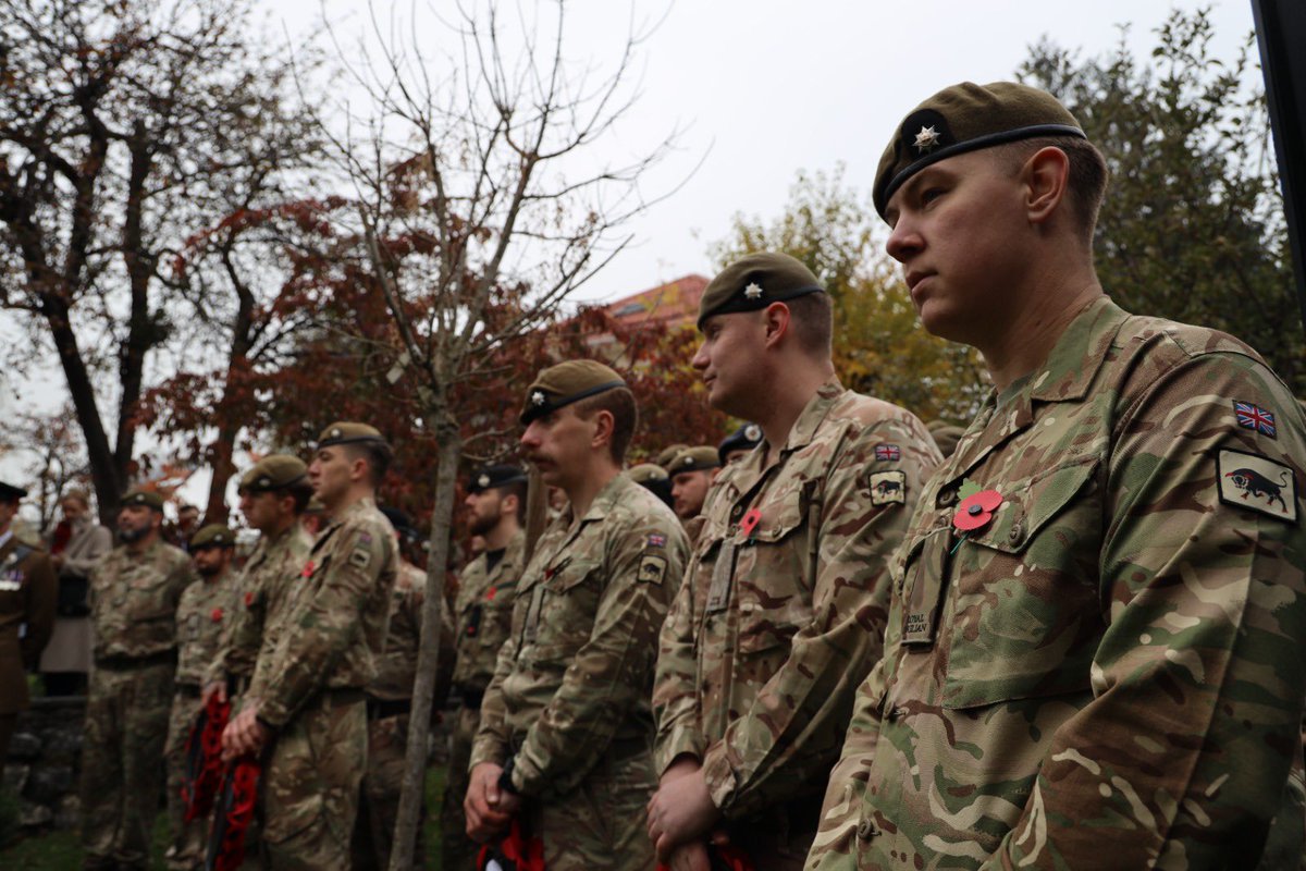 UKDefenceinBiH's tweet photo. Remembrance, respect, reflection.

#UKinBiH https://t.co/Zzz7ZcgHP4