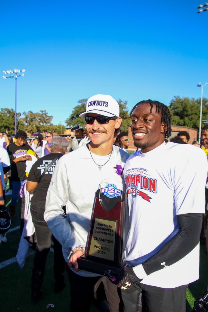 Hardin-Simmons Cowboy Football tweet media