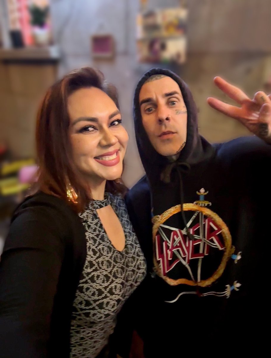 criskma's tweet photo. #travisbarker #blink182 #cdmx ❤️ https://t.co/Ii9P8W2YyA