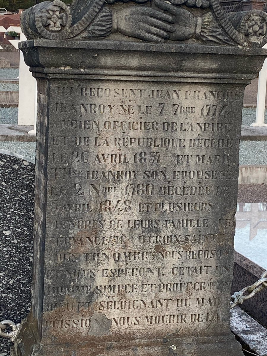 ludfocki's tweet photo. @Dure_dent Cimetière de Servance 70 https://t.co/U1KV5HPqhV