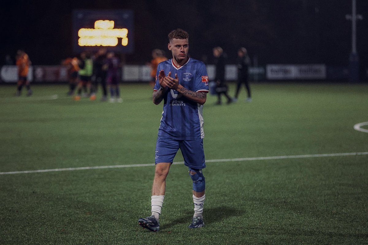 Lewi Burnside tweet media