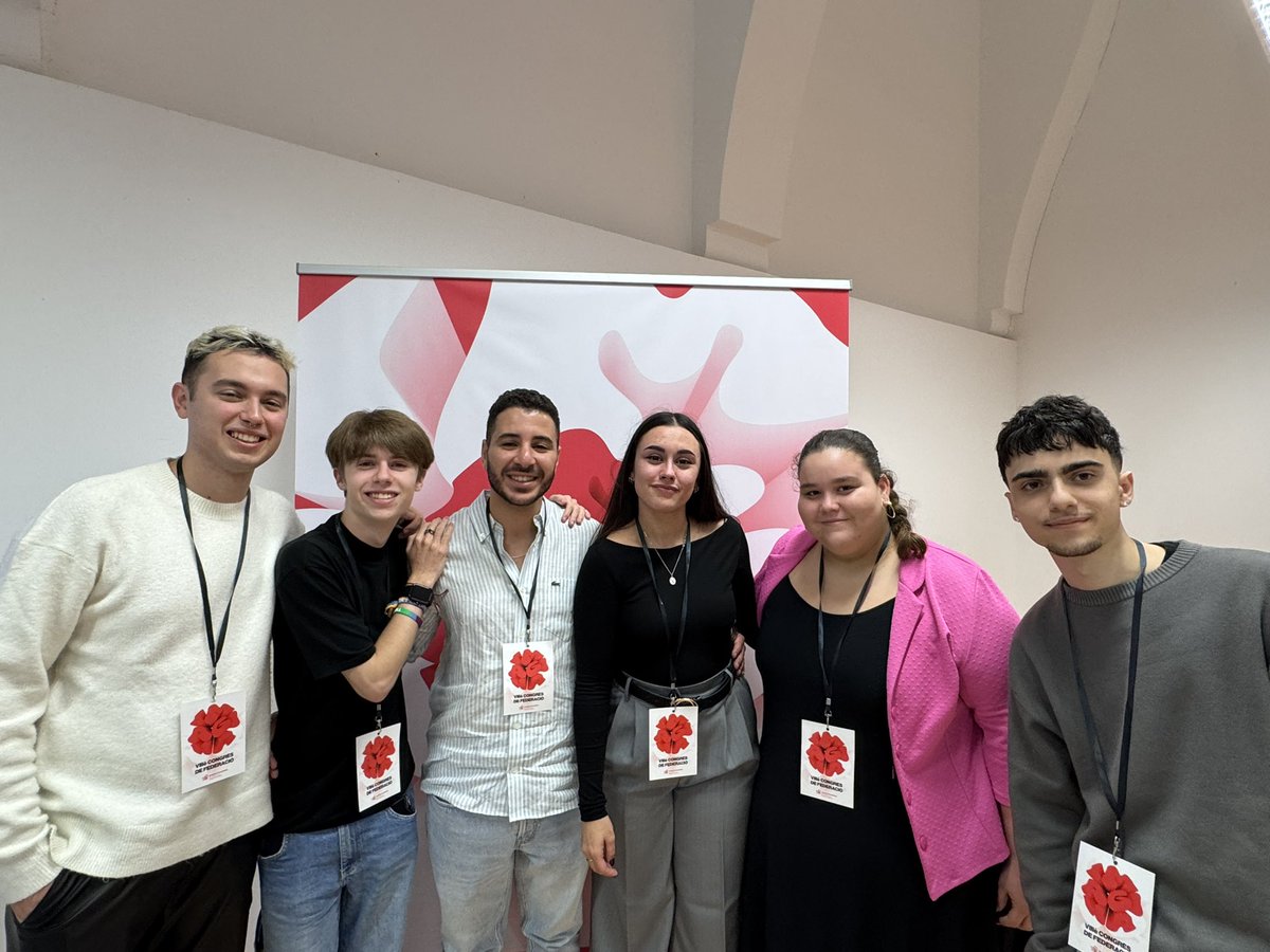 Enhorabona a la <a href="/luuciiaaorden05/">Lucia Orden</a> com a nova Primera Secretaria de la <a href="/JSCComarquesTGN/">JSC Comarques Tarragonines /❤️</a>.

La <a href="/JSCTarragona/">Joventut Socialista de Tarragona</a> estarà al teu costat per fer a la JSC una organització referent al nostre territori! ♥️🌹