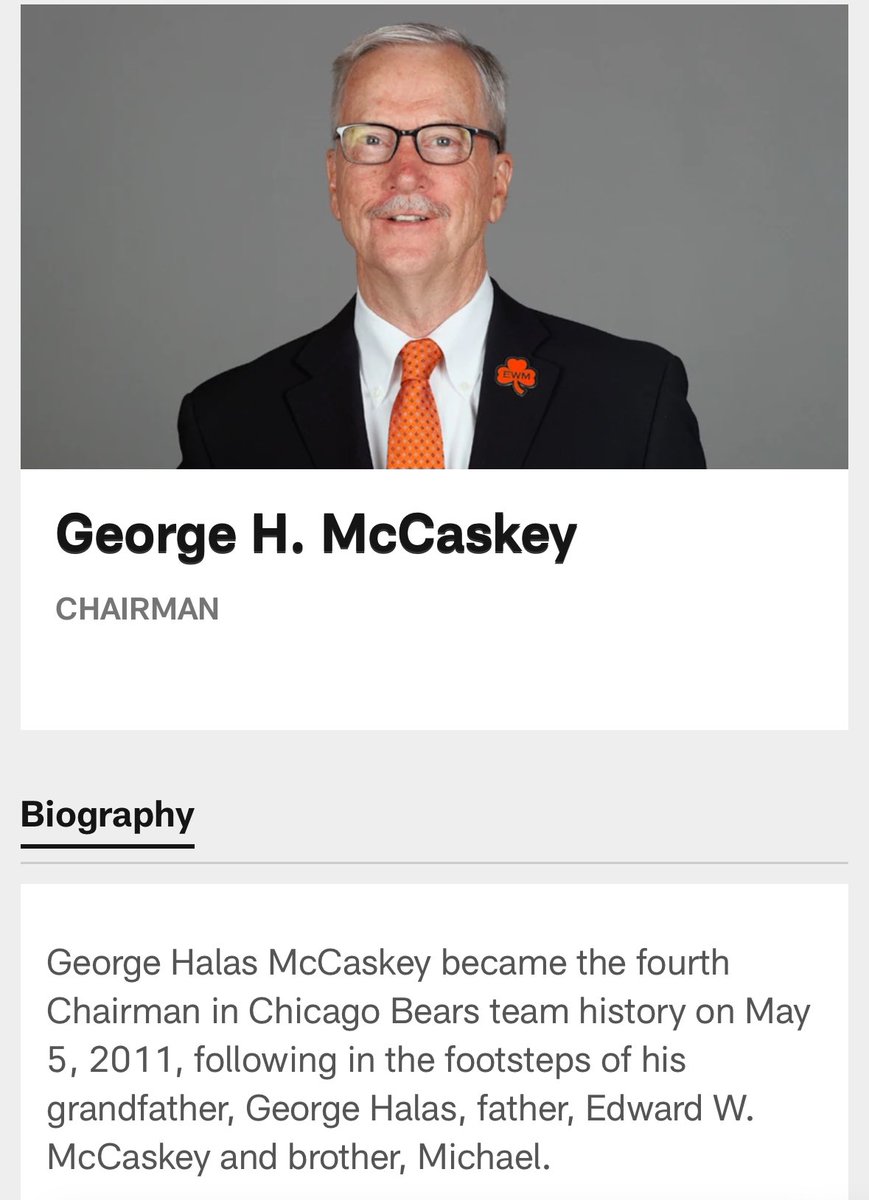 deezed0's tweet photo. Fun fact: The #Bears haven’t won a SINGLE playoff game since George McCaskey took over as Chairman, in 2011! Keep up the great work George 👍 https://t.co/htU0PBrnsq