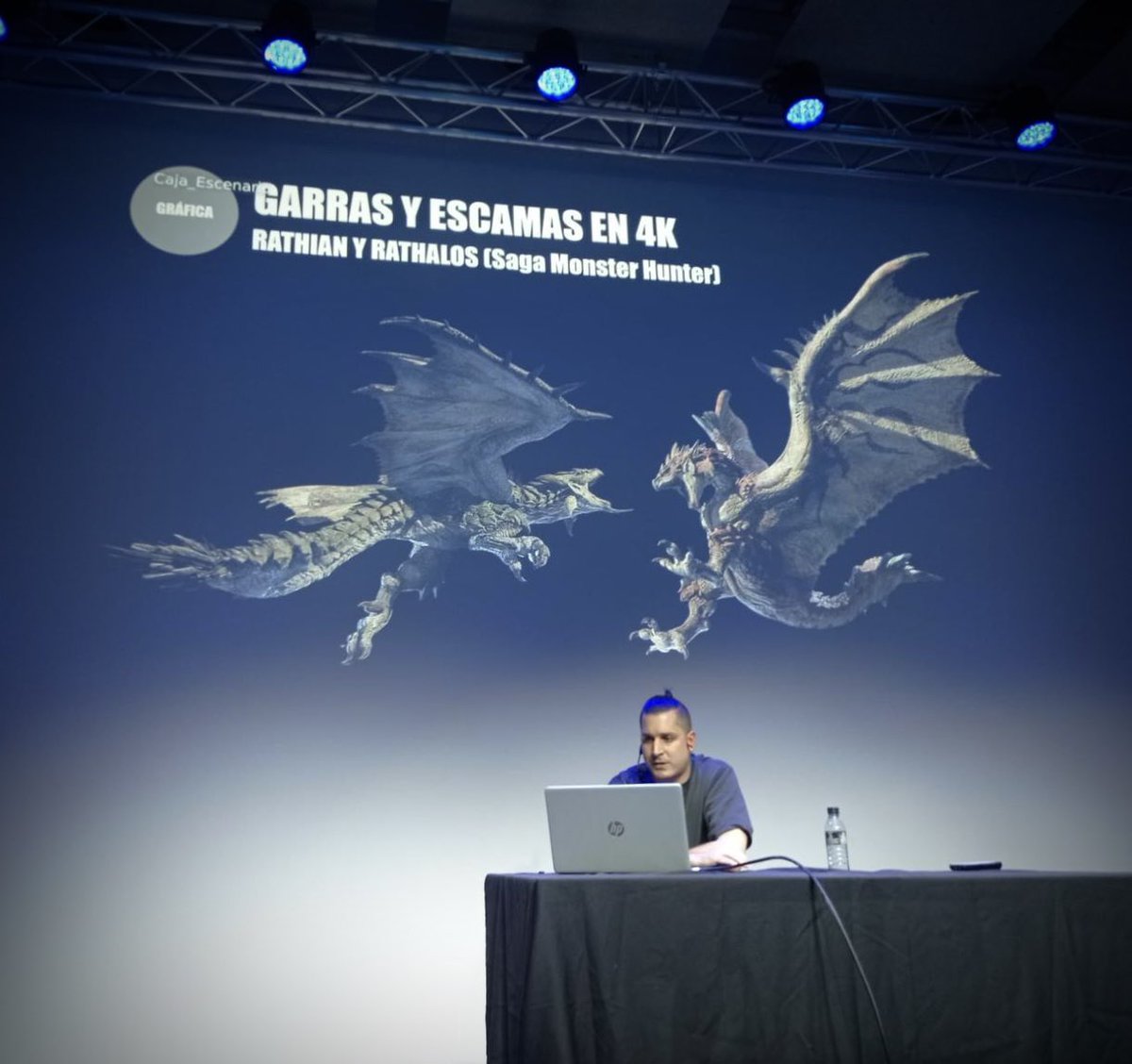 BorjaLacasta's tweet photo. 🐉 Ha sido un honor hablar sobre la digitalización de estos seres mitológicos en el #Festival42BCN. ¡Gracias a @RicRuizGarzon, a @El_de_Grieta, a la organización y a todos los que estuvisteis ahí! ¡Nos vemos en el siguiente nivel! 🎮 https://t.co/GdM5YtHFij