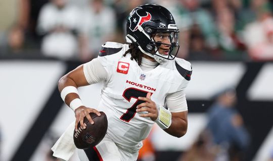 SquatchPicks's tweet photo. NFL Betting Consensus
Detroit Lions vs Houston Texans pointspread -3.5 -105 is being hammered by 75.6% of the betting public.

https://t.co/uUtHQoQdYj

#NFL #OnePride #HTownMade #week10 #footballbetting #sportsbetting #trends #SquatchPicks https://t.co/U374r1VngX