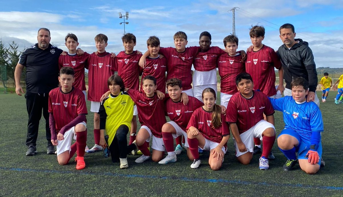 Desde el C.D.Promesas EDF solo podemos felicitar a l@s chic@s, entrenadores y familias del 2 Infantil C por el gran gesto que han tenido por iniciativa de ellos mismos. Ésta es la victoria más importante. ¡GRACIAS!