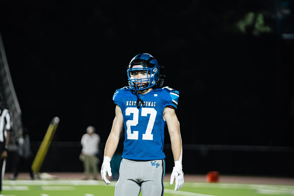 I’m blessed to be named 1st team all district linebacker and 2nd team defensive all purpose player.
I’m extremely thankful for my coaches, teammates, and community💙
<a href="/BlitzCreedFb/">Chadwick Louisville</a> <a href="/DerekRadoski57/">Derek Radoski</a> <a href="/westpotomacfb1/">Wolverines West Potomac Football</a>