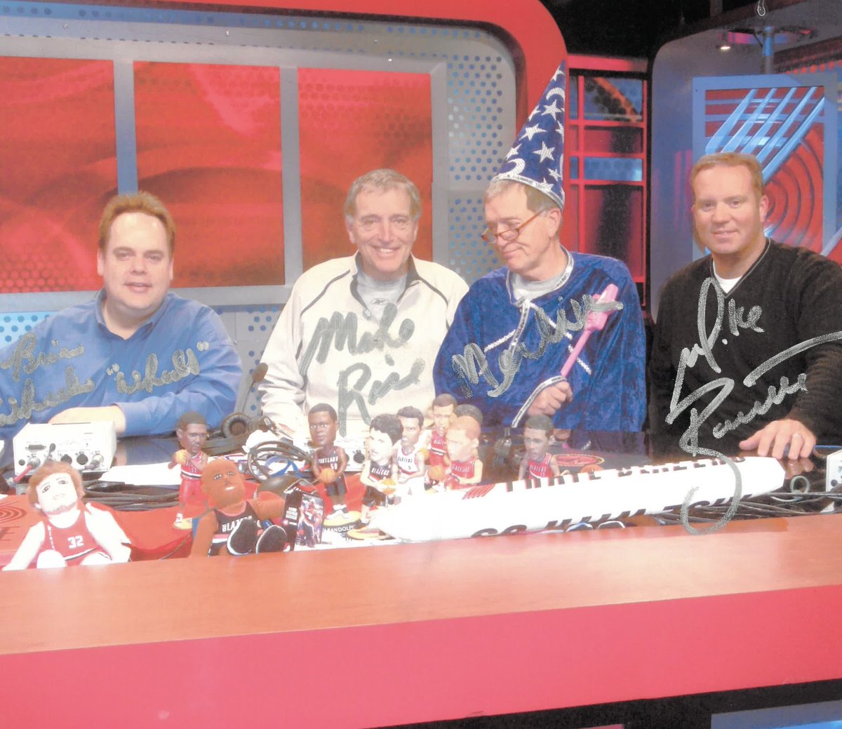 Mike Barrett tweet media