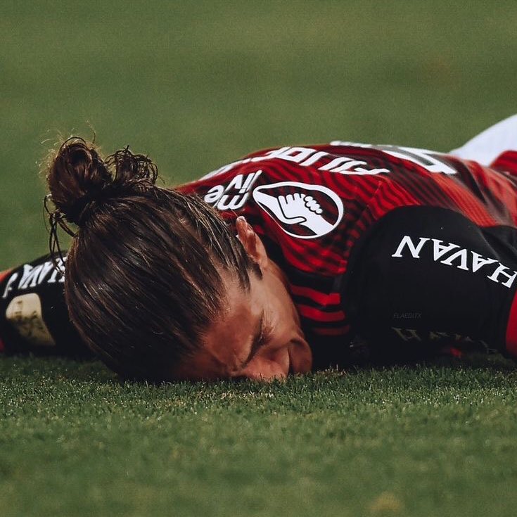 DE ÍDOLO COMP TORCEDOR, PARA ÍDOLO COMO TREINADOR!!! TE AMO, FILIPE LUIS