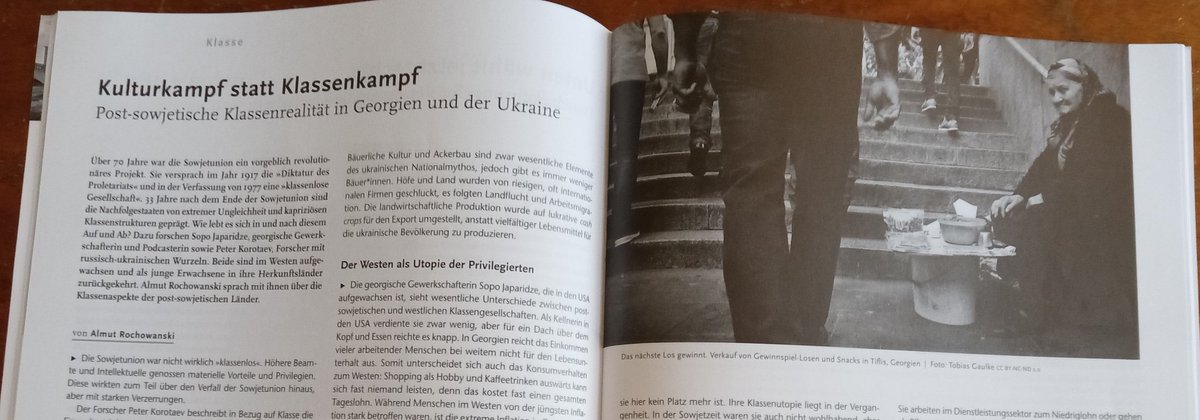 Die neueste Ausgabe der <a href="/iz3w/">iz3w</a>, zum Thema "Klasse" rund um die Welt hat ein Interview über Klasse im postsowjetischen Raum/Georgien und Ukraine, mit <a href="/sopjap/">Sopo Japaridze</a> und <a href="/gpeyrol16/">gpeyrol16</a>. Zum Lesen auf iz3w.org/artikel/kultur…

Link zu der Aufnahme des Interviews siehe ⬇️