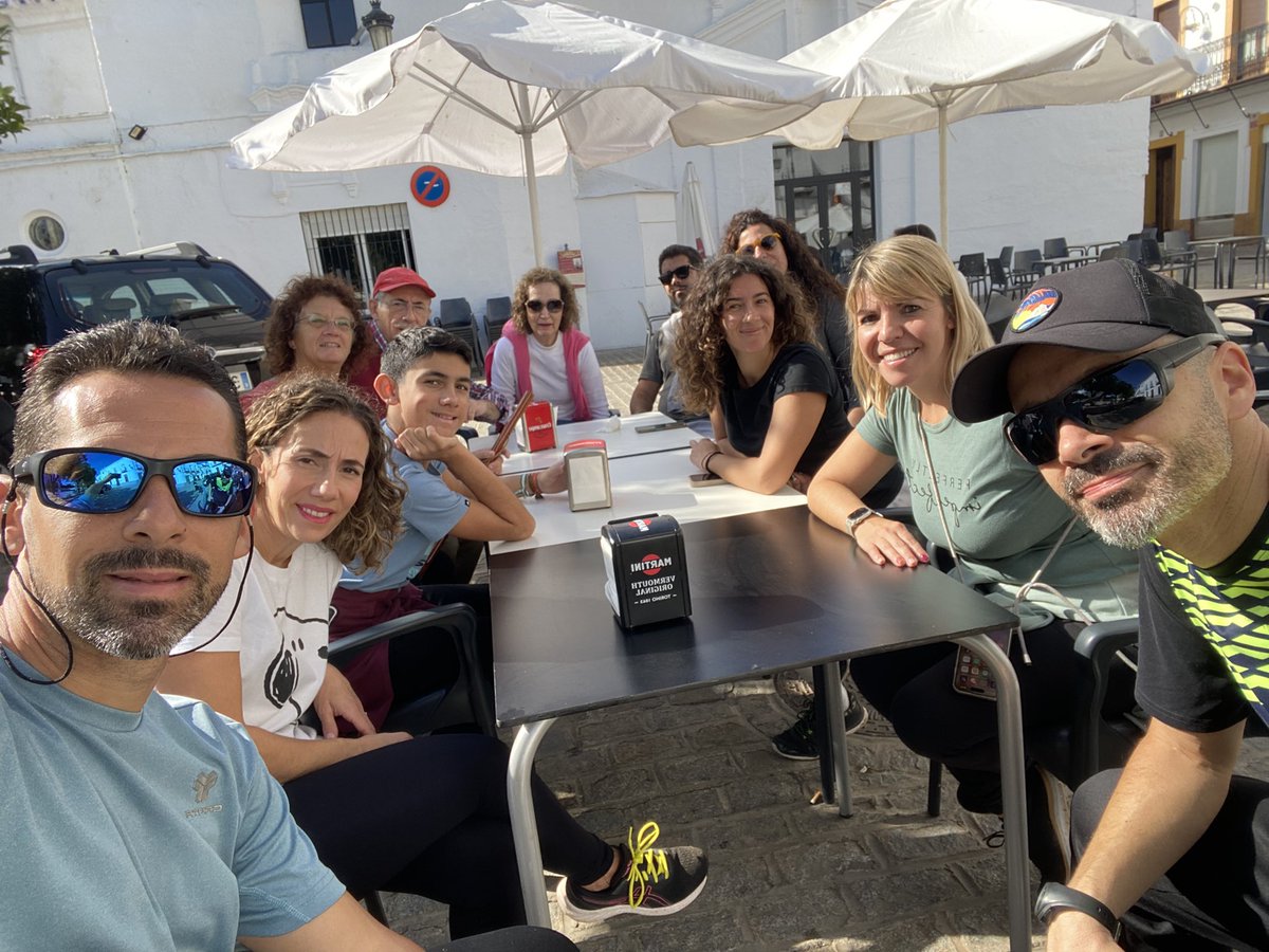 castrokike82's tweet photo. Fin de semana de desconexión en familia 🫂👟😘😃 https://t.co/ZdfOGAXPR3