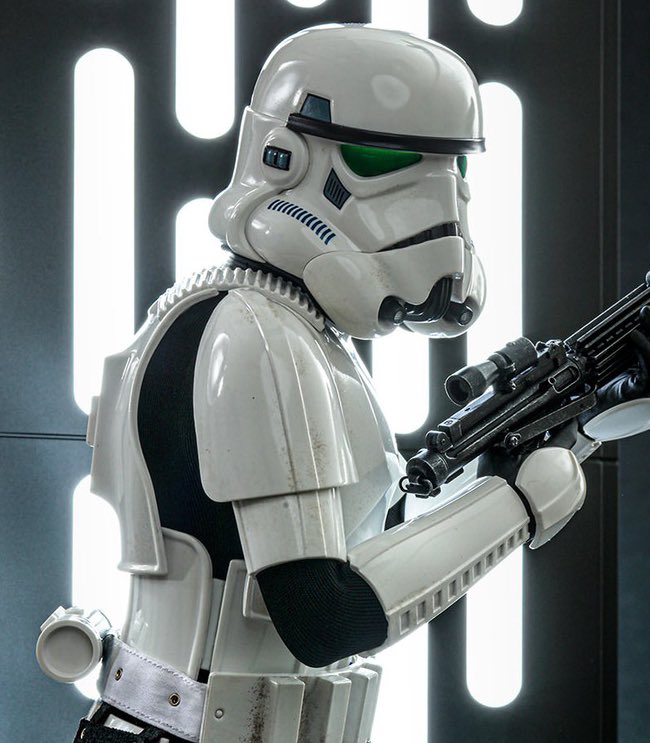 jtimsuggs's tweet photo. There has been no bigger upgrade IMO than the First Order Stormtrooper armor. https://t.co/y1DoJ2duyf