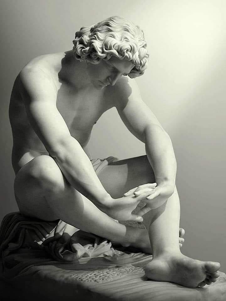 La desesperanza, 1869. Obra creada por el #escultor académico francés Jean-Joseph Perraud (1819-1876), durante la época del Segundo Imperio ningún otro escultor disfrutó de mayor reputación.
#arte #elcaminodeltalento #monstruoscreativos #escultura #creatividad #historiadelarte