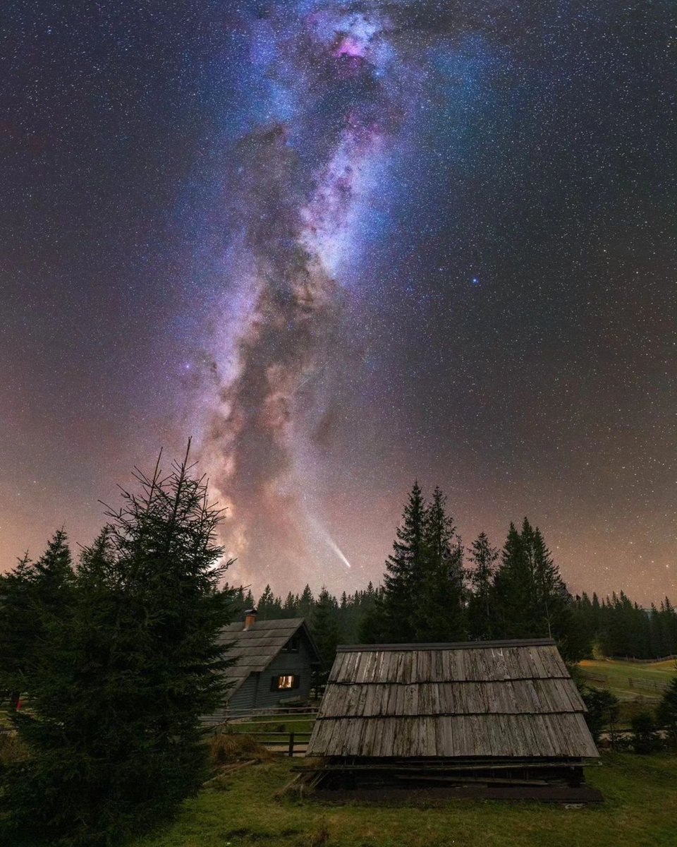 Comet ☄️ A3 last goodbye over Julian Alps and Pokljuka 📸 DejanSLR #Slovenia