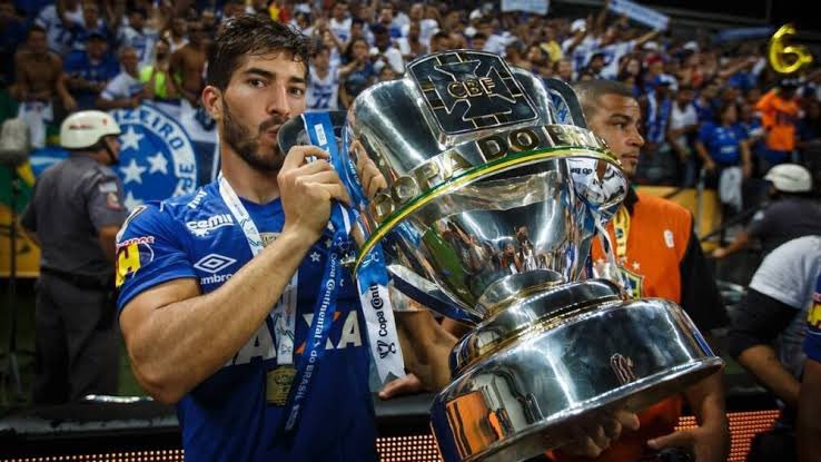 <a href="/Atletico/">Atlético</a> Quem tem mais, tem 6. 🤫🤣