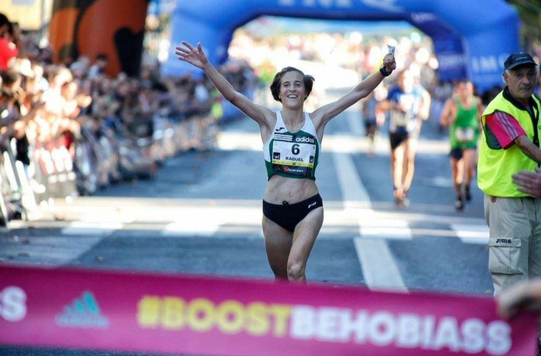 RaquelAtleta's tweet photo. @SkechersSpain @MamenLedesma @juanpacoach He aprendido muchísimo de tí y de todos estos años como deportista que sin duda, me ayudarán en mi nueva etapa de vida.
Desearos lo mejor a todos.
Saludos.
#skechers #myprotein #puma #plamplonaatletico #clublablanca #Rd_soks #Cebè #justloading #buff #vegavero https://t.co/Y3fcA0uHQE