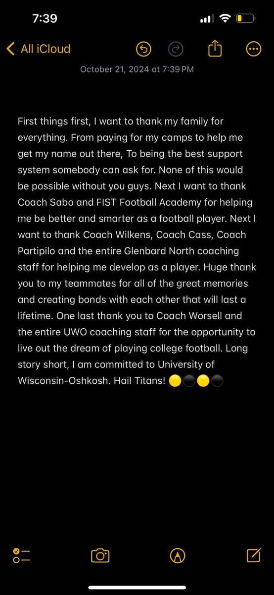 DylanBradford54's tweet image. Committed! 🟡⚫️ @UWOFootball @CoachSaboFIST @FISTFootball @PrepRedzoneIL @hddngemscouting @Coach_Worsell @DeepDishFB