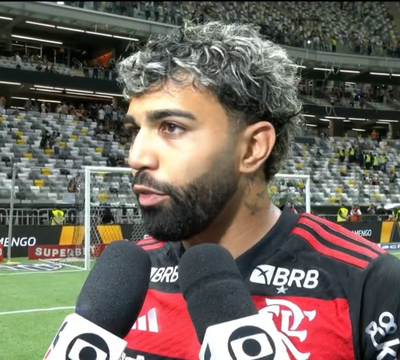 Pesgrau's tweet photo. Após o título da Copa do Brasil, Gabigol anunciou ao vivo na Globo que não vai ficar no Flamengo. https://t.co/JLDztacrwU