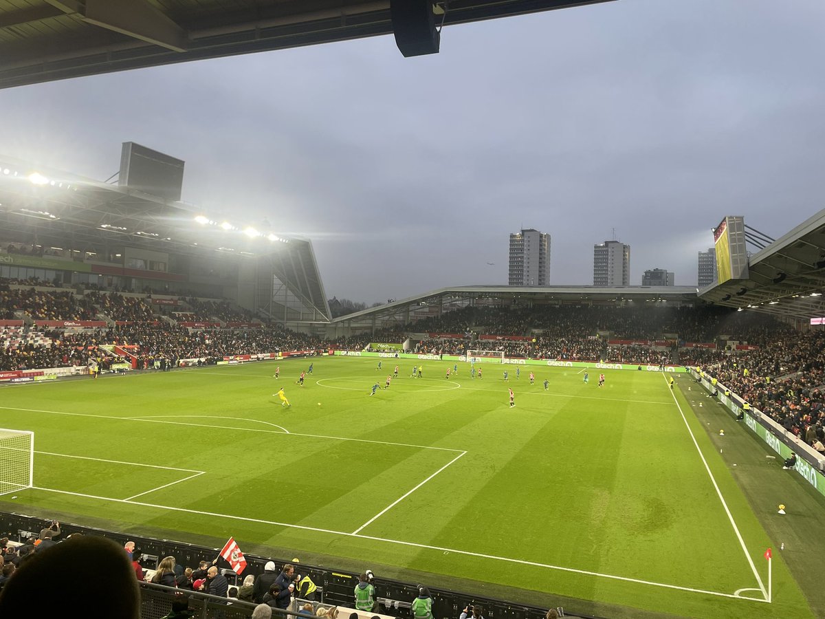 JSully21's tweet image. Brentford Gtech Community Stadium