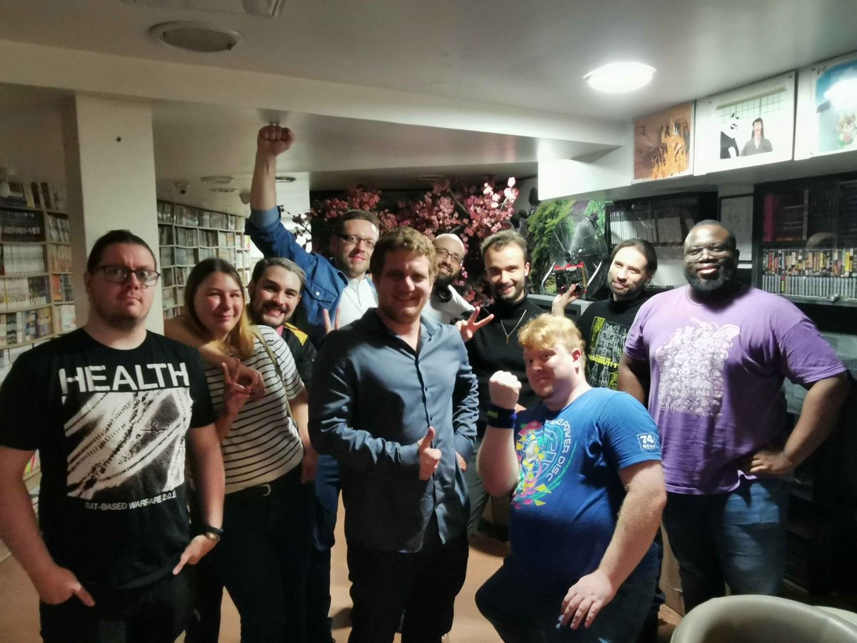 zerovital75's tweet image. Merci à tous et toutes pour votre bonne humeur lors de cette session détente special Windjammers chez les amis de l’@ExtraLifeCafe 

Pyrotek allait pas faire semblant, gg ! Même quand c’est la détente, ça brise💪
Bravo au top 3 sur 15 participants !

S/o JeffVader from the USA ❤️