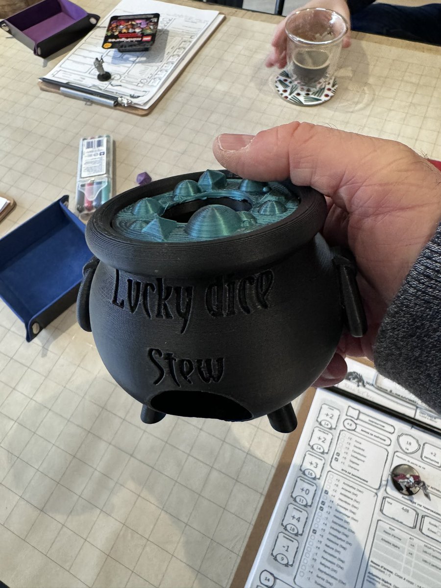 Raskolnikov tweet media