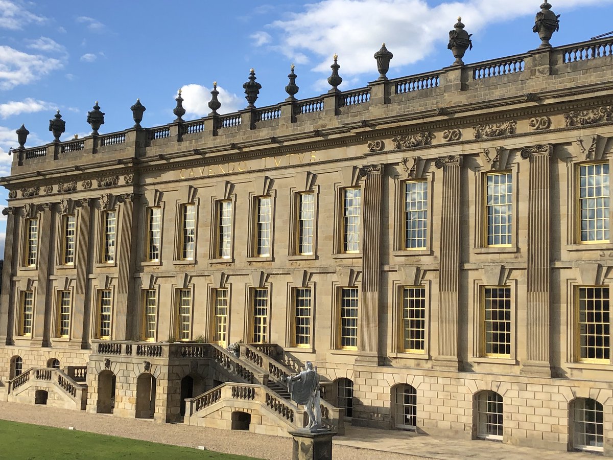 oybat's tweet image. Heading to the @TheArtsSociety_ Lincoln tonight to lecture for them on the life &amp;amp; times of Debo, Mitford, Duchess of Devonshire &amp;amp; (in her own words) 'house-wife' &amp;amp; about the impact she had on
@ChatsworthHouse &amp;amp; its visitor businesses with her husband Andrew over more than 50 yrs.