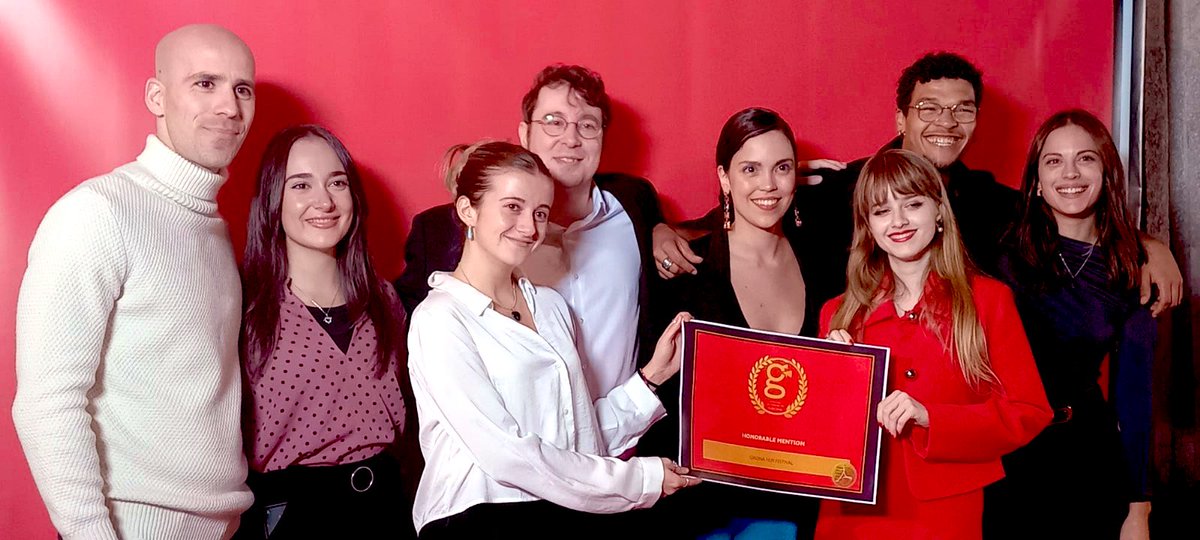 L’equip d’Esquetxes! Menció especial <a href="/gironafilmfest/">Girona Film Festival</a> ❤️