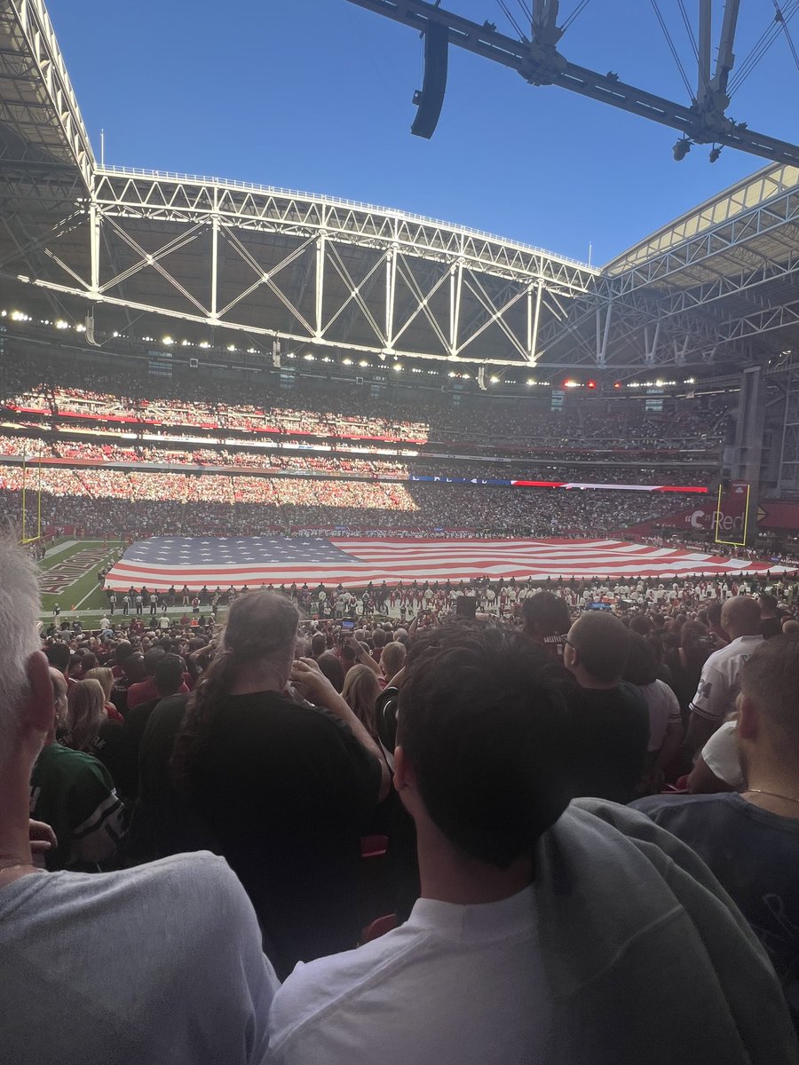 SMCWpg's tweet image. Beautiful day for a W ⁦@AZCardinals⁩ ❤️ my team! Go Cardinals!