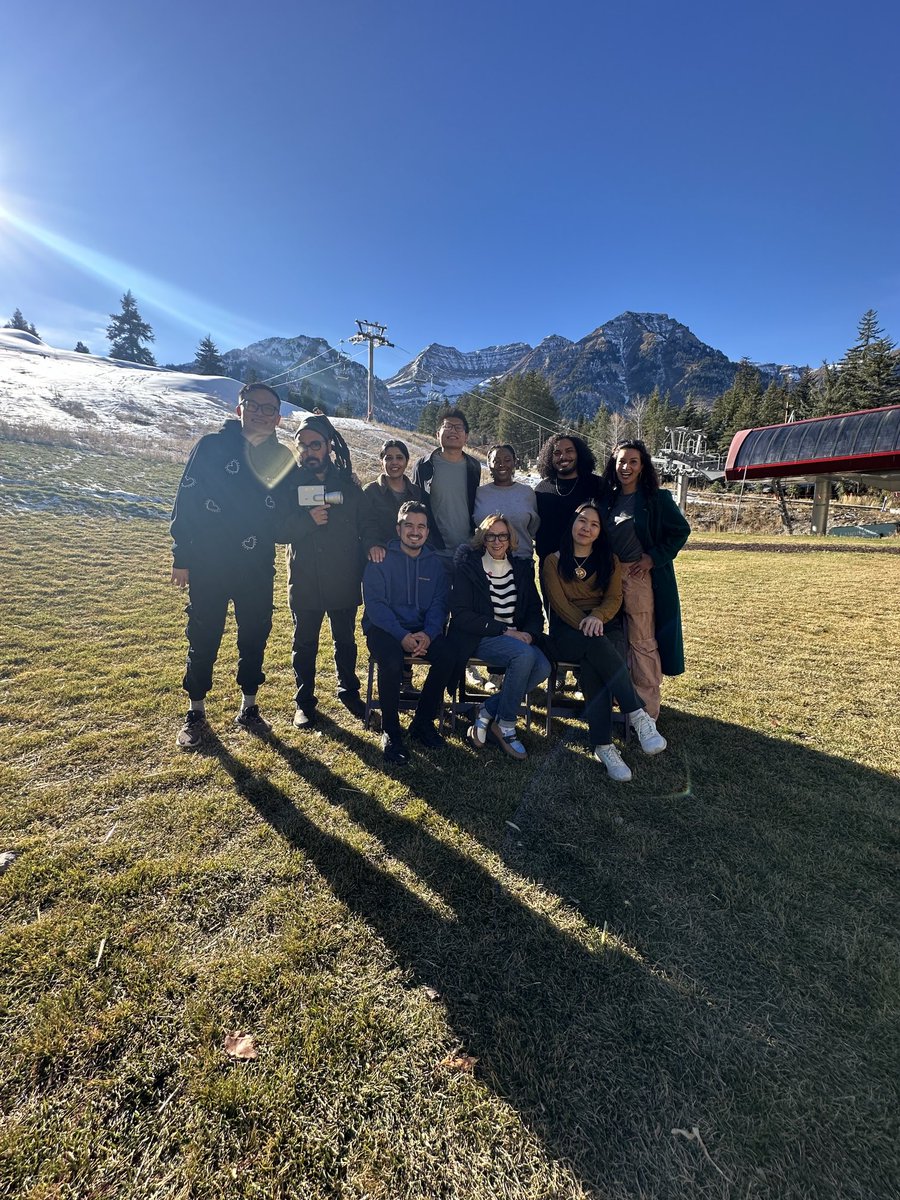 SundanceSatter's tweet photo. Group Photos @Sundanceorg #EpisodicLab with a super talented group of writers and advisors. Much learning, creativity and meaningful connection to our artist community! https://t.co/cSwmViXcVe