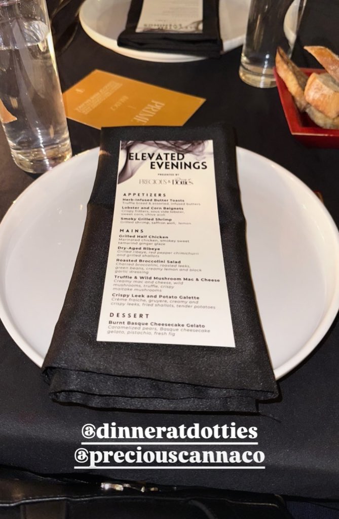 CrysAtCvpture's tweet photo. Yesterday feels like a fever dream. Our first Elevated Evenings event with @Precious_OE was a success 🍃🥂🔥 stay tuned for more in the new year! https://t.co/jGdH4ZKzQE