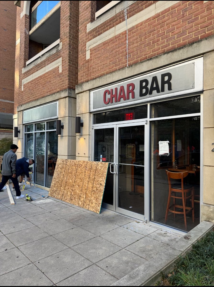 RitchieTorres's tweet image. An attack on the only kosher restaurant in DC on the eve of Kristallnacht is designed to terrorize Jews.  It is a sign of how emboldened the forces of antisemitism have become in the aftermath of October 7th. 

Words have consequences. Hate hardens into violence.  Those who…