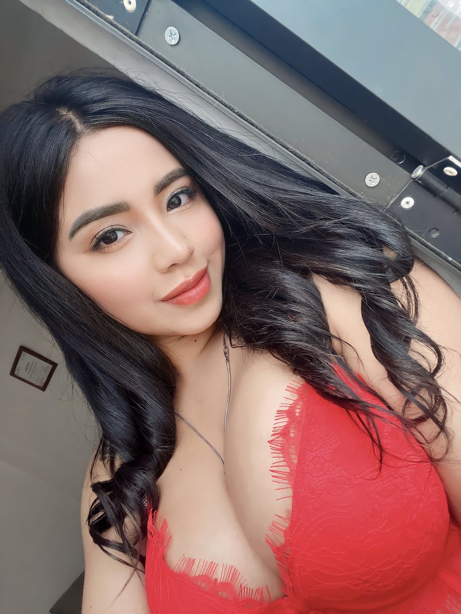 brenarmx's tweet photo. Dale like y RT si soy tu novia 🙈 https://t.co/bhiSRu9aQB