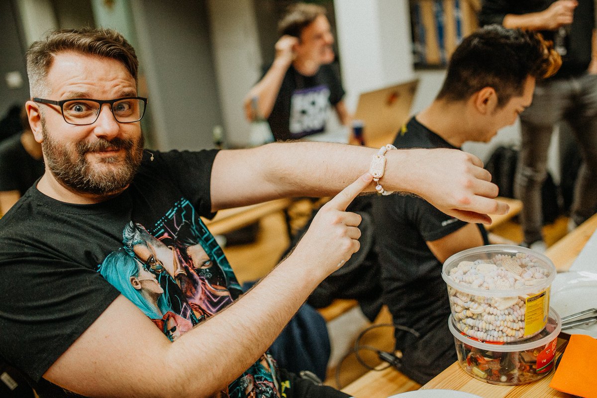 apex_1337's tweet photo. Es ist bald wieder so weit. #FriendlyFire geht in die nächste Runde uuuund der Spendenlink ist auch schon live 👀🫶🏼

https://t.co/wSOxz1DbZS

#FriendlyFire10 #FF10 https://t.co/v3gb7RXBRt