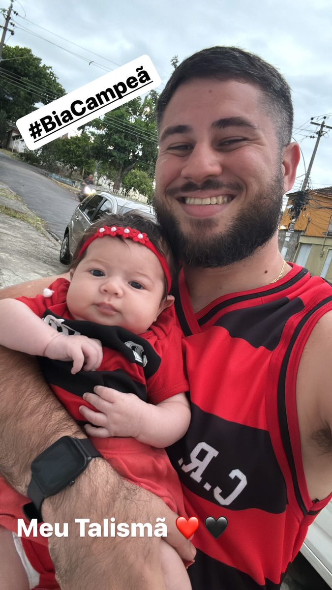johnlop09's tweet photo. Nós quer ser pai de menina porraa. MENGOOOOO https://t.co/CtbnpBflVH