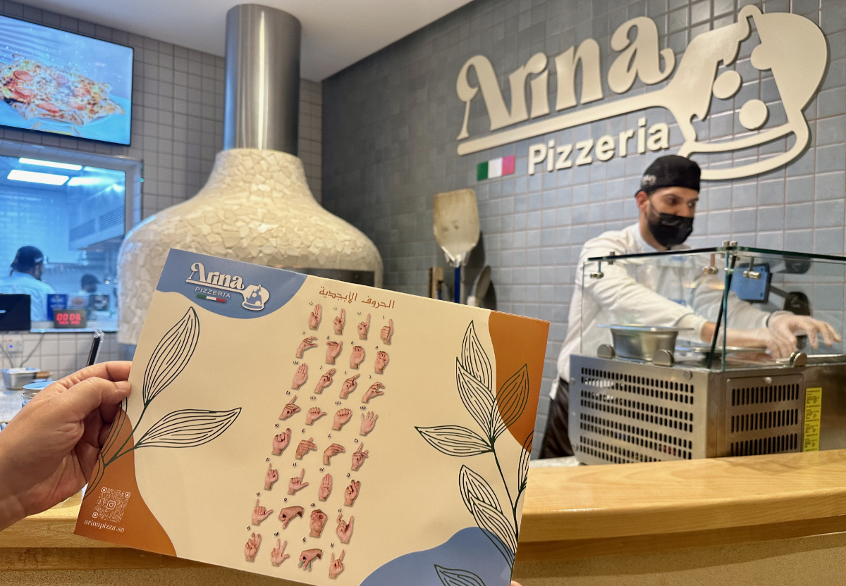 arabnews's tweet photo. A silent culinary symphony: #Saudi Arabia’s first deaf-run restaurant opens in Qatif. https://t.co/p7O8ynclJc https://t.co/f4AlVnTL6r