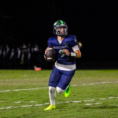 JMarkG1962's tweet photo. WINDERMERE QB Jack Reilly and Ocoee LB Michael McClenton in a voting battle for Central FL High School Football 🏈 Player of the Week! Have you voted yet? UNLIMITED voting deadline is 11:59pm tonight!! ⬇️ @SBLiveFL @osvarsity @OrangeSportsOMG @football305407 @WWHS_Football @J_Reilly2 @OcoeeKnights @OcoeeAthletics @OcoeeFootball @DanLaForestFB @michaelmcclent5 https://t.co/oZeGeJE0US