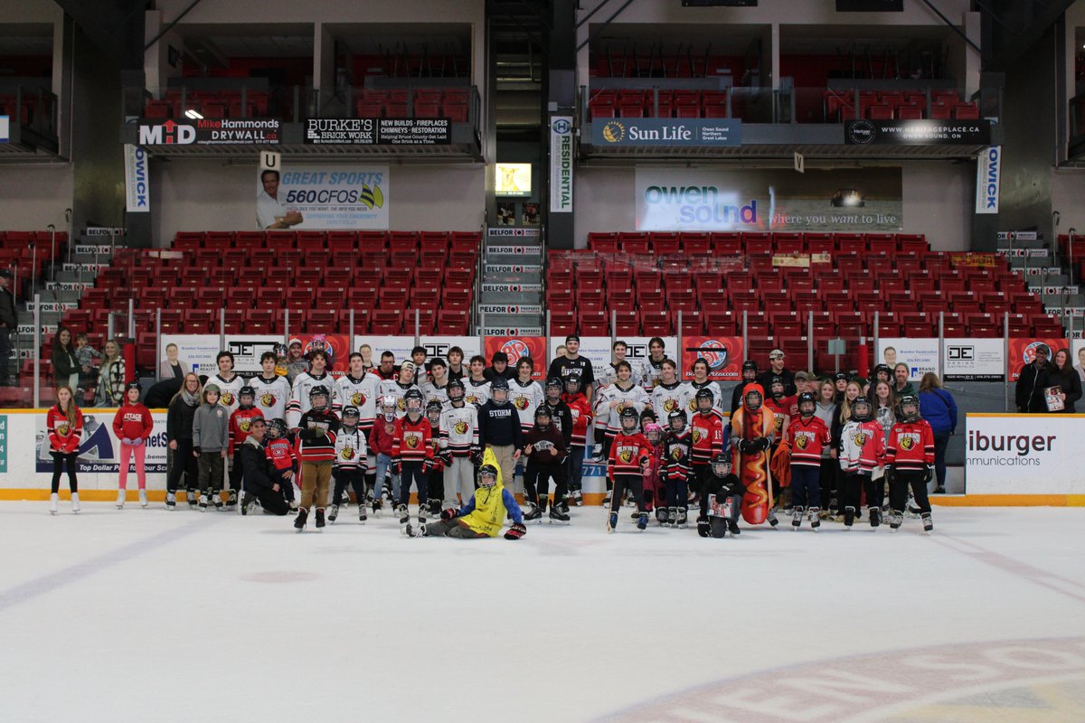 AttackOHL's tweet image. Thanks to everyone that came out to the meet-n-skate put on by Investment Planning Counsel. 

#Owensoundattack #AlwaysAttack