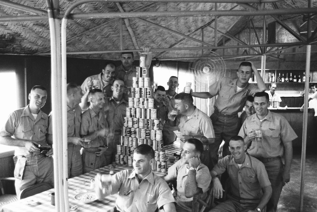 GrumpyOldMarin2's tweet image. Happy Birthday Marines.