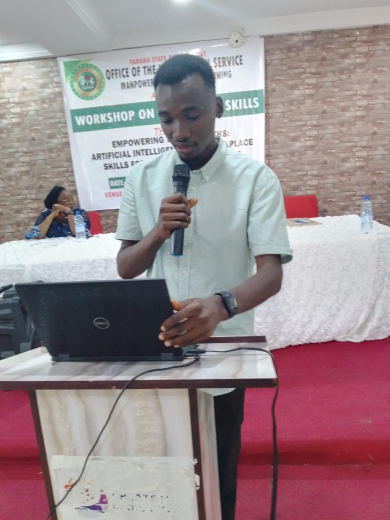Musa Rhapsodi Affos (BloggerXtraOrdinaire) tweet media