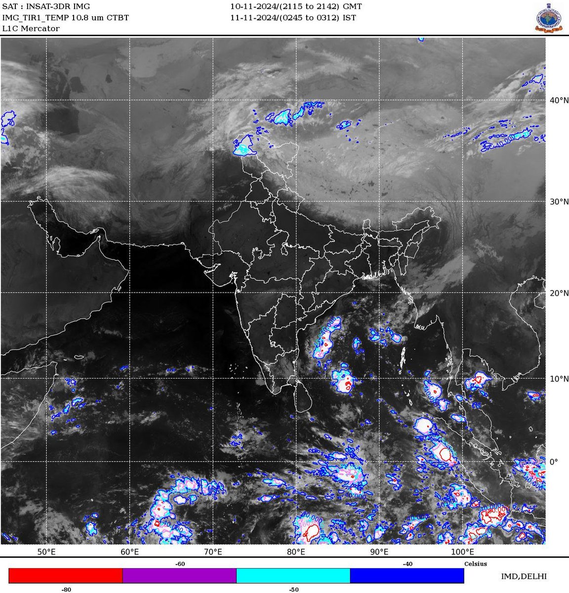 smkirthiga's tweet photo. Nov 11: Next 3 days until Nov 15, we can expect moderate-heavy rains, with peak rains occurring night to early morning rains in coastal #Andhra and N coastal TN including #Chennai.The active bay circulation is expected to fuel this one and there is a fair agreement between models https://t.co/eCje2n7AFr