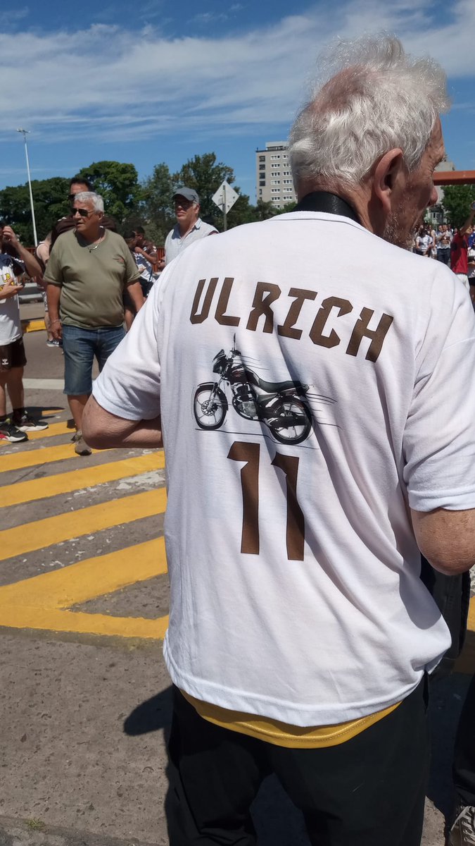 Hoy es 11/11🏍️

#SiemprePlatense 🤎